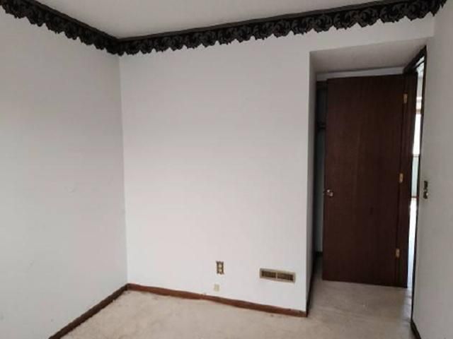3584 Brookdale Drive N, Brooklyn Park, MN 55443