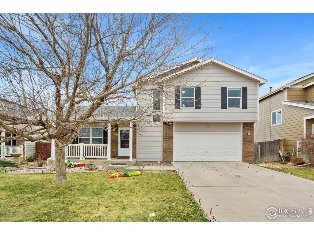 781 S Stage Coach Dr, Milliken, CO 80543