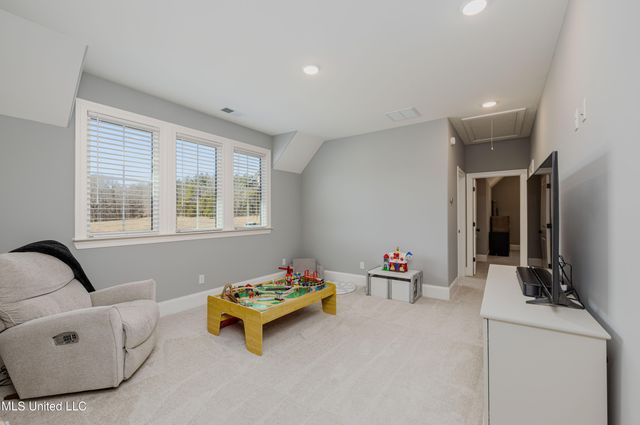 5042 Sophia Lane, Hernando, MS 38632