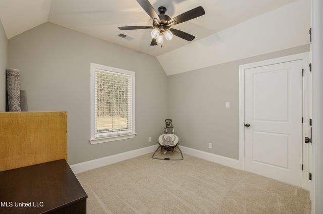 5042 Sophia Lane, Hernando, MS 38632