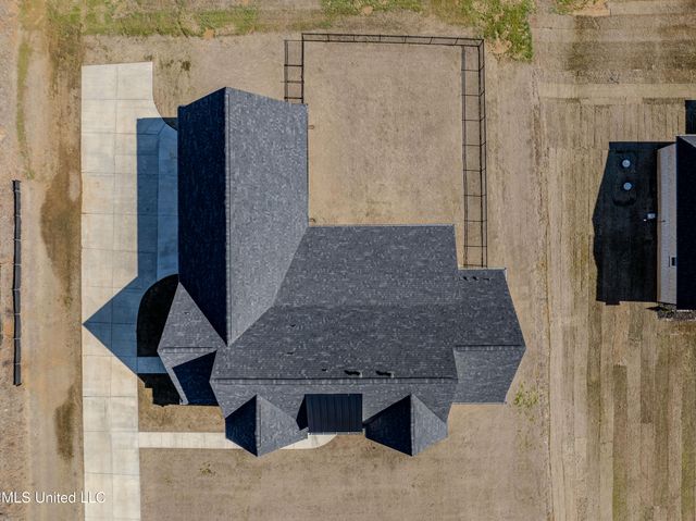 5042 Sophia Lane, Hernando, MS 38632