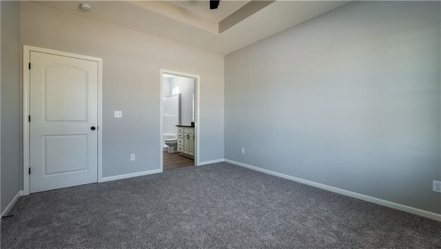1307 NE White Oaks Lane, Oak Grove, MO 64075