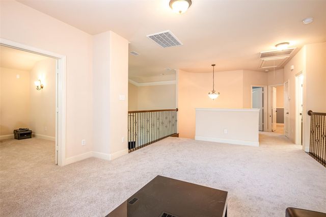 8436 Town Walk Drive, North Richland Hills, TX 76182