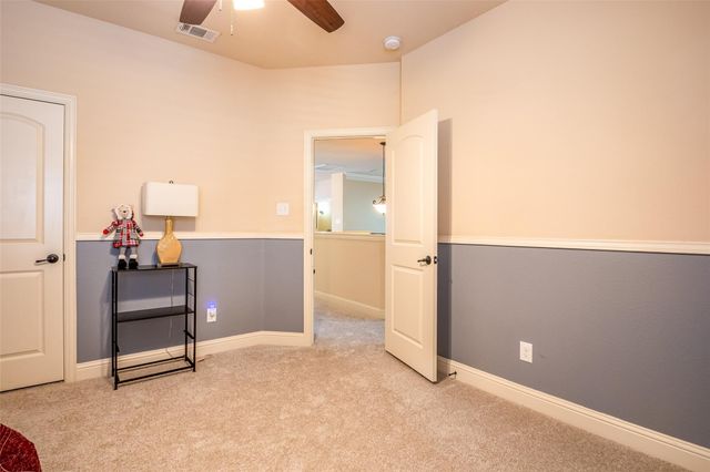 8436 Town Walk Drive, North Richland Hills, TX 76182