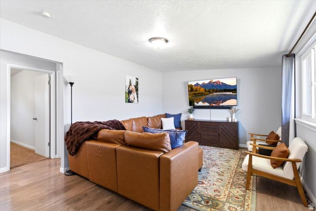 1319 N REID AVE, Layton, UT 84041