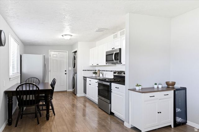 1319 N REID AVE, Layton, UT 84041
