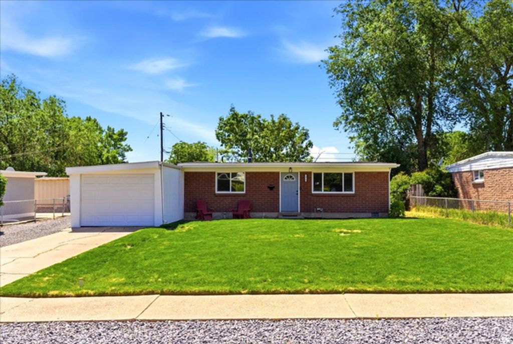 1319 N REID AVE, Layton, UT 84041