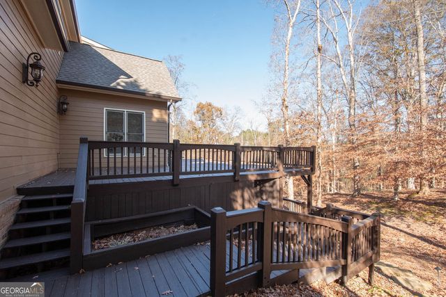 5705 Registry Oaks Lane SE, Mableton, GA 30126