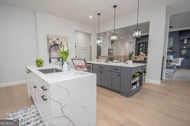 5705 Registry Oaks Lane SE, Mableton, GA 30126