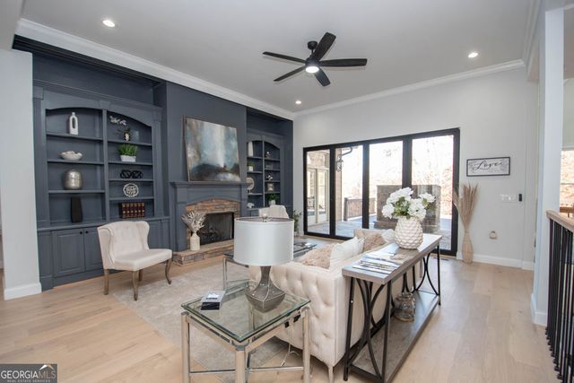 5705 Registry Oaks Lane SE, Mableton, GA 30126