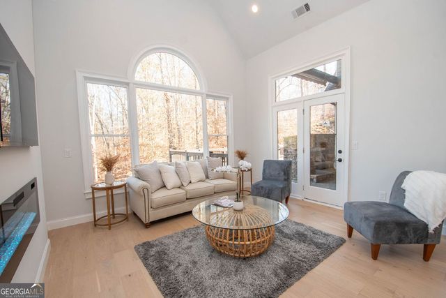 5705 Registry Oaks Lane SE, Mableton, GA 30126