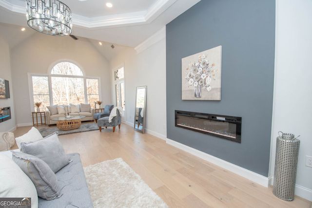 5705 Registry Oaks Lane SE, Mableton, GA 30126