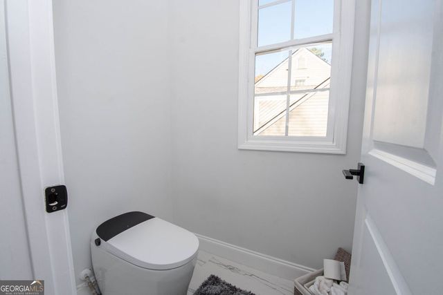 5705 Registry Oaks Lane SE, Mableton, GA 30126