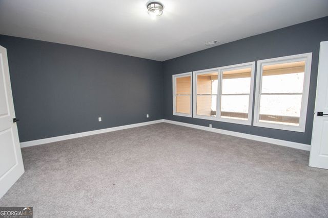 5705 Registry Oaks Lane SE, Mableton, GA 30126