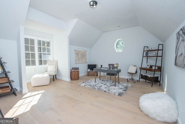 5705 Registry Oaks Lane SE, Mableton, GA 30126