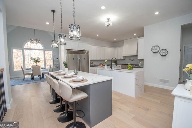 5705 Registry Oaks Lane SE, Mableton, GA 30126