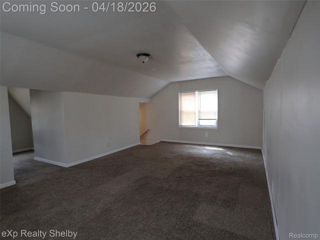 17225 Shaftsbury Avenue, Detroit, MI 48219