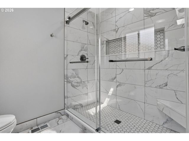 4856 Se 99TH Ave, Portland, OR 97266