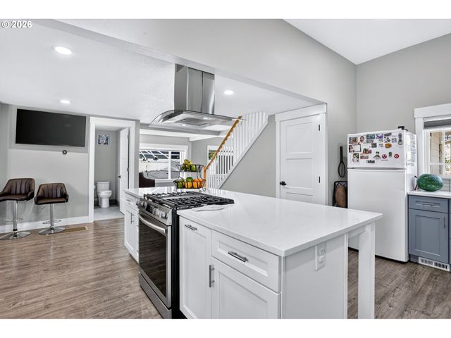 4856 Se 99TH Ave, Portland, OR 97266