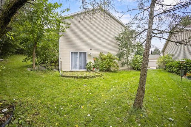 5157 RIDGE OAK Drive, Madison, WI 53704