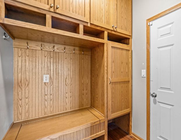 302 Upstill Street, Gilbert, IA 50105