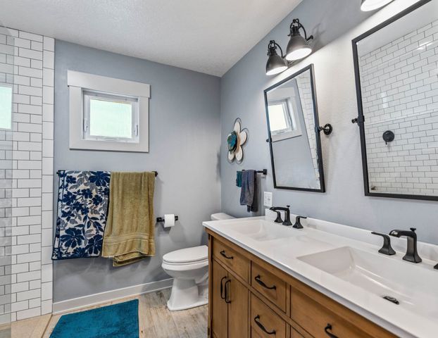 302 Upstill Street, Gilbert, IA 50105