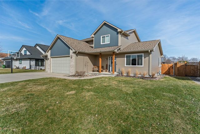 302 Upstill Street, Gilbert, IA 50105