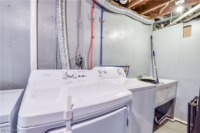 3833 E 186th Street, Cleveland, OH 44122