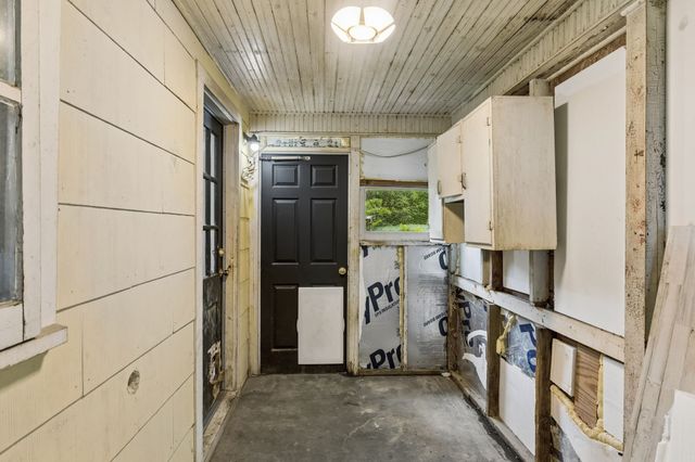 923 Highway 100, W, Centerville, TN 37033