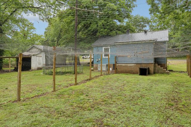 923 Highway 100, W, Centerville, TN 37033