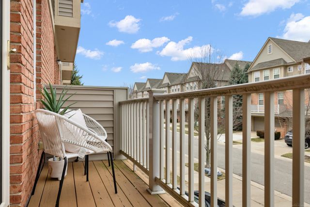 56650 Sunset Drive, Shelby Twp, MI 48316