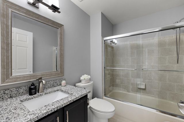 56650 Sunset Drive, Shelby Twp, MI 48316