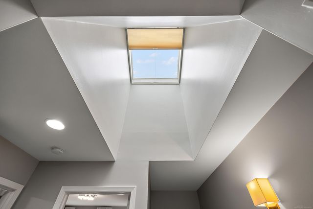 56650 Sunset Drive, Shelby Twp, MI 48316