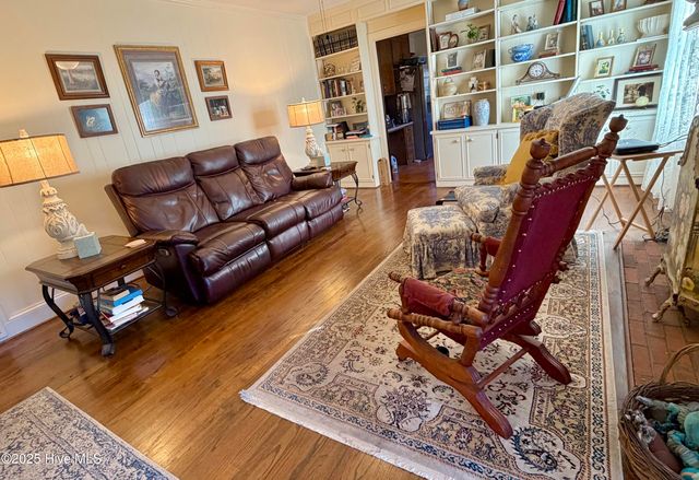 1602 Saint Andrews Place, Kinston, NC 28504