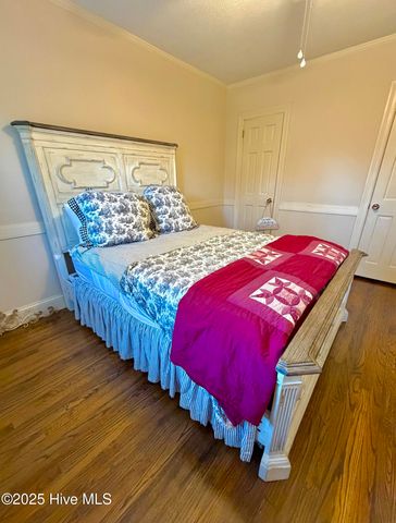 1602 Saint Andrews Place, Kinston, NC 28504