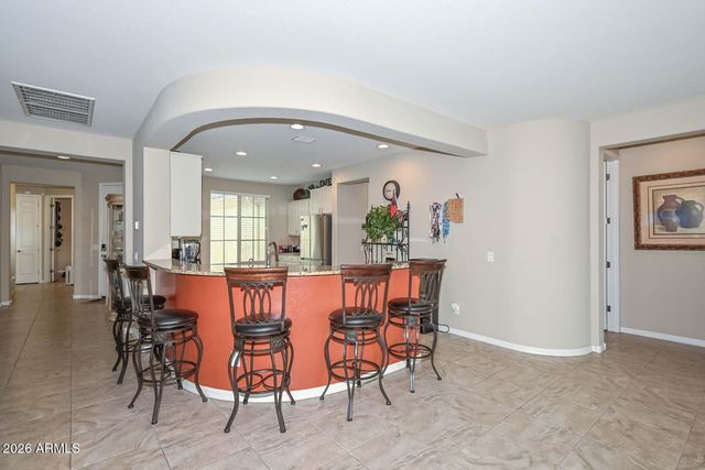 2611 W ROYER Road, Phoenix, AZ 85085