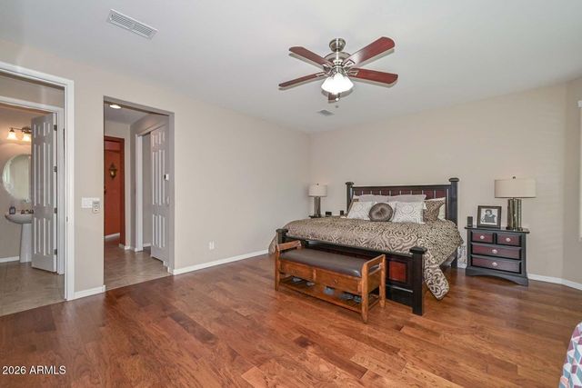 2611 W ROYER Road, Phoenix, AZ 85085