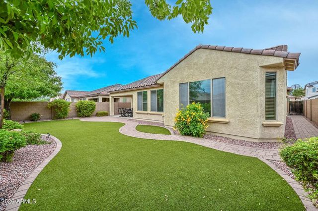 2611 W ROYER Road, Phoenix, AZ 85085
