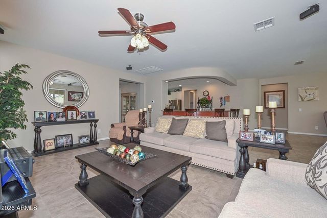 2611 W ROYER Road, Phoenix, AZ 85085