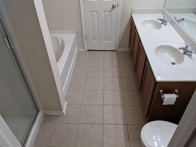 4525 Mountain Oak Street, Fort Worth, TX 76244