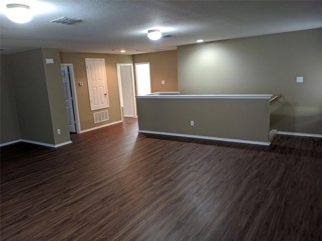 4525 Mountain Oak Street, Fort Worth, TX 76244