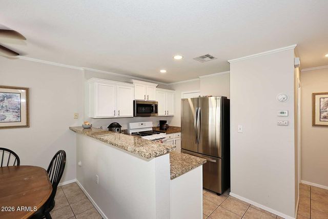125 S 56TH Street S 113, Mesa, AZ 85206