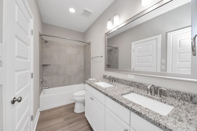 5300 Berkeley Knoll Circle 132, Richmond, TX 77407