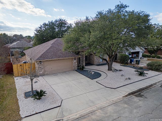 2120 stonecrest, New Braunfels, TX 78130