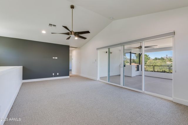 4427 E TURNEY Avenue, Phoenix, AZ 85018