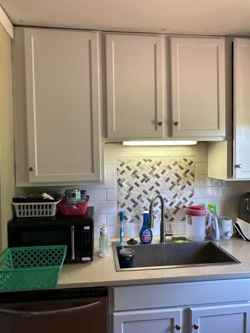 722 Syphrit Road, Wellford, SC 29385