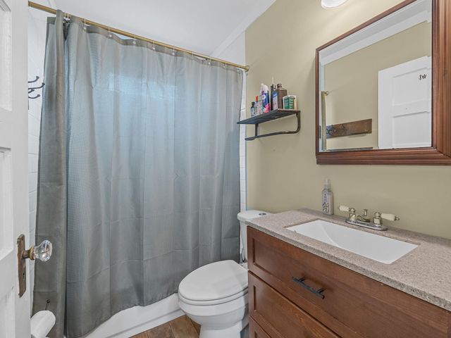 722 Syphrit Road, Wellford, SC 29385