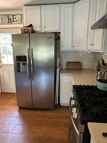 722 Syphrit Road, Wellford, SC 29385