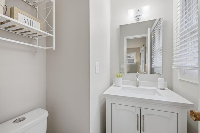 6501 Aspen Road, Edina, MN 55436