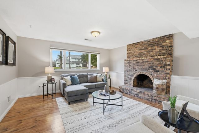 6501 Aspen Road, Edina, MN 55436